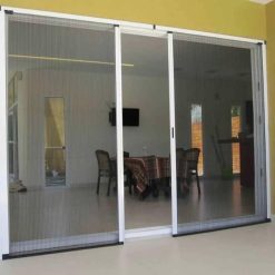 Cửa lưới chống muỗi dạng xếp màu trắng sứ
