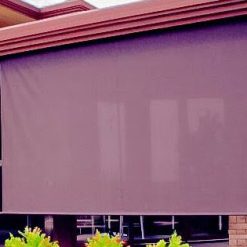 Bạt che nắng mưa tự cuốn